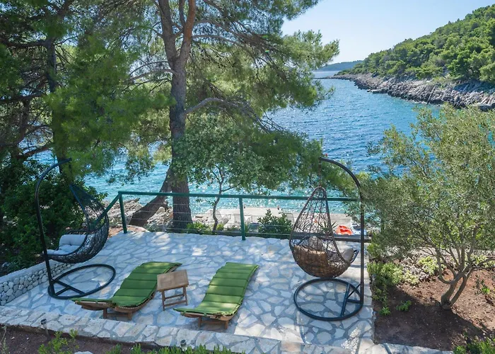 Melanie Blato (Korcula)